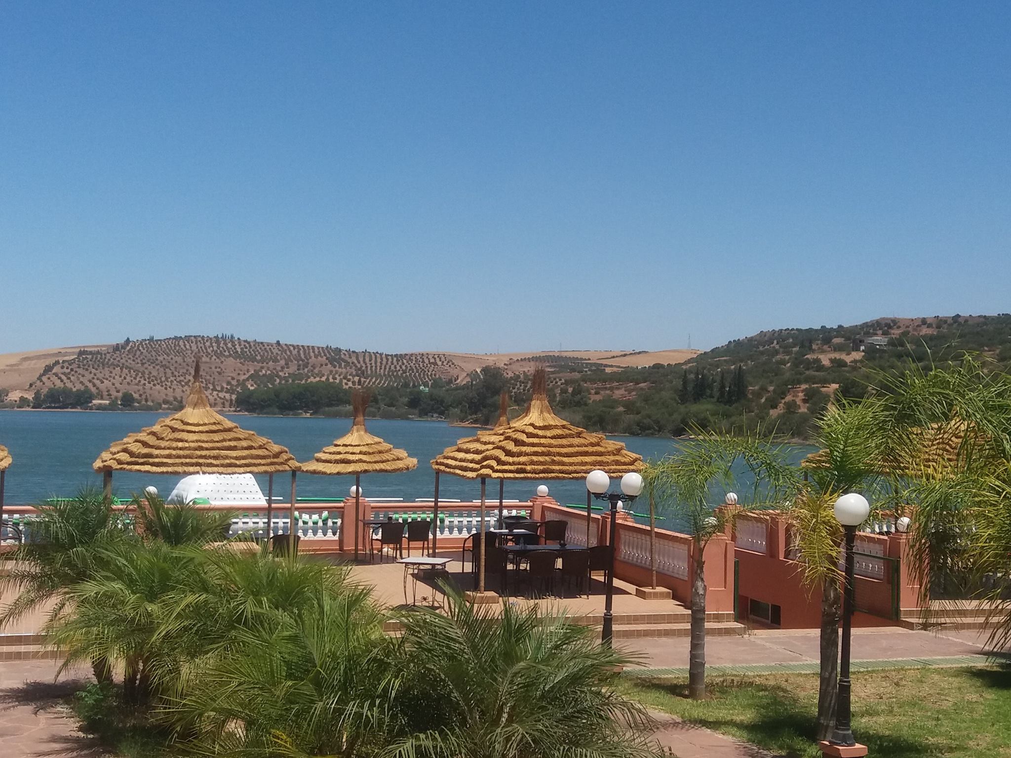 les plus beaux lacs au Maroc - lac dayet aoua à Khemisset
